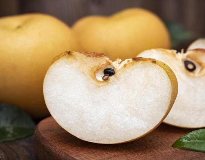 秋季养生食材推荐：水果、蔬菜、坚果和豆类的滋阴润燥功效