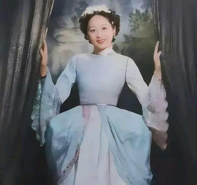 宋子文的夫人张乐怡有多美？眉目如画气质不凡，美艳不可方物