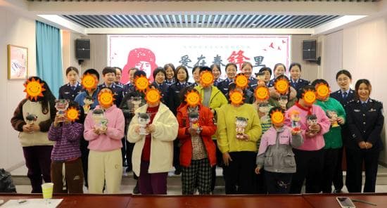 等“锋”来 不如追“锋”去 江苏监狱青年干警学习雷锋精神在行动