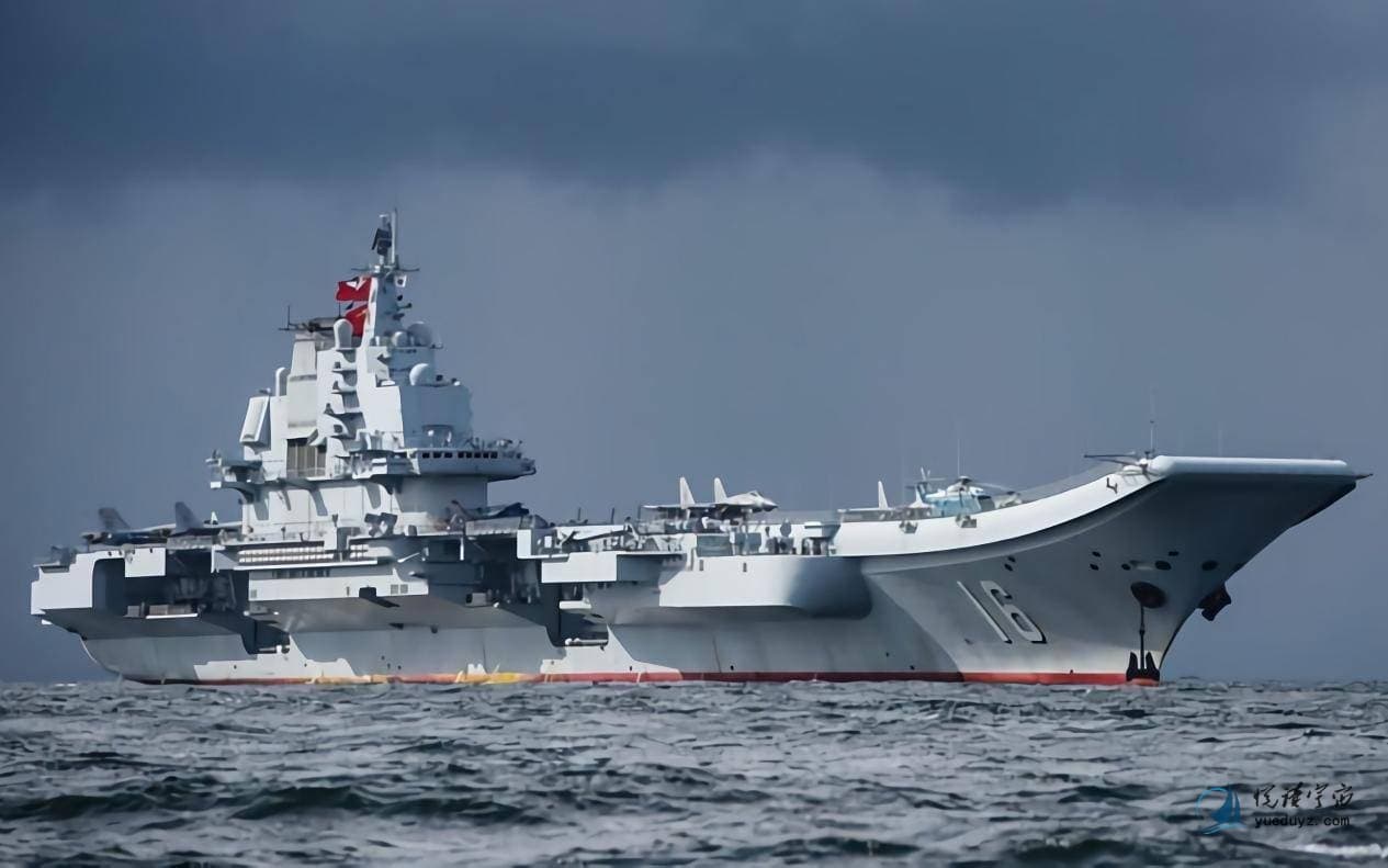 中国航母“辽宁舰”：从“空壳残骸”到“海上巨舰”的涅槃之路