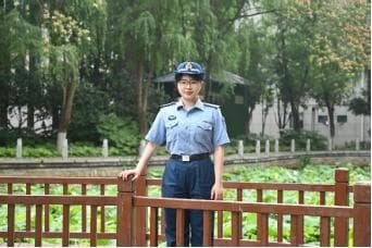 十九位军校学员的心里话：当我走进父亲的青春