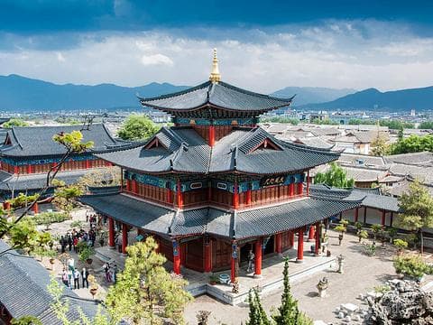 丽江木府：探秘古城历史与文化瑰宝
