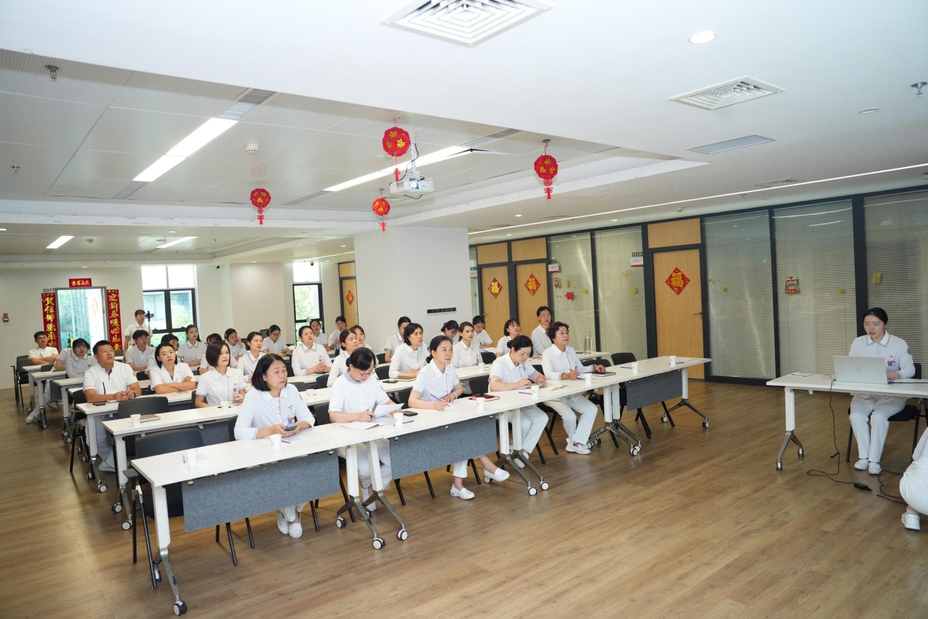 老年多病共存患者护理难题如何破？松山多学科护理 MDT 协同作战解难题