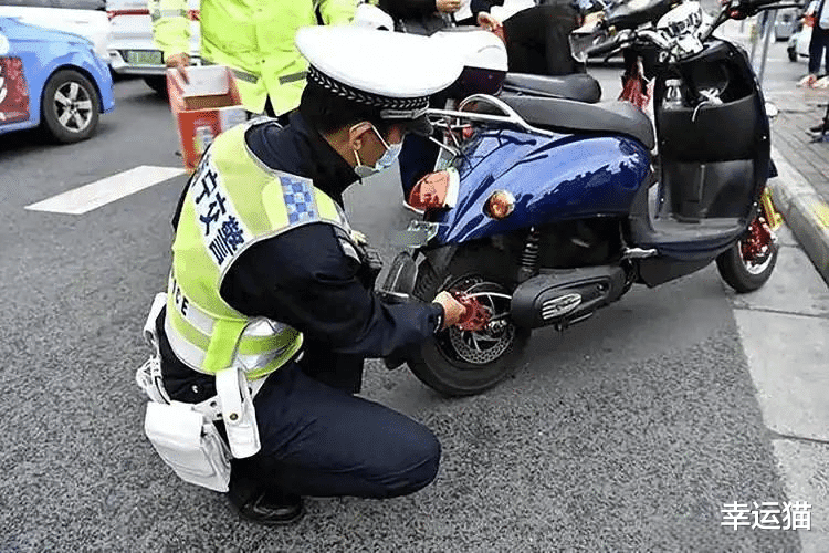 电动车、三轮车上路新规定：车主需知的六大新要求