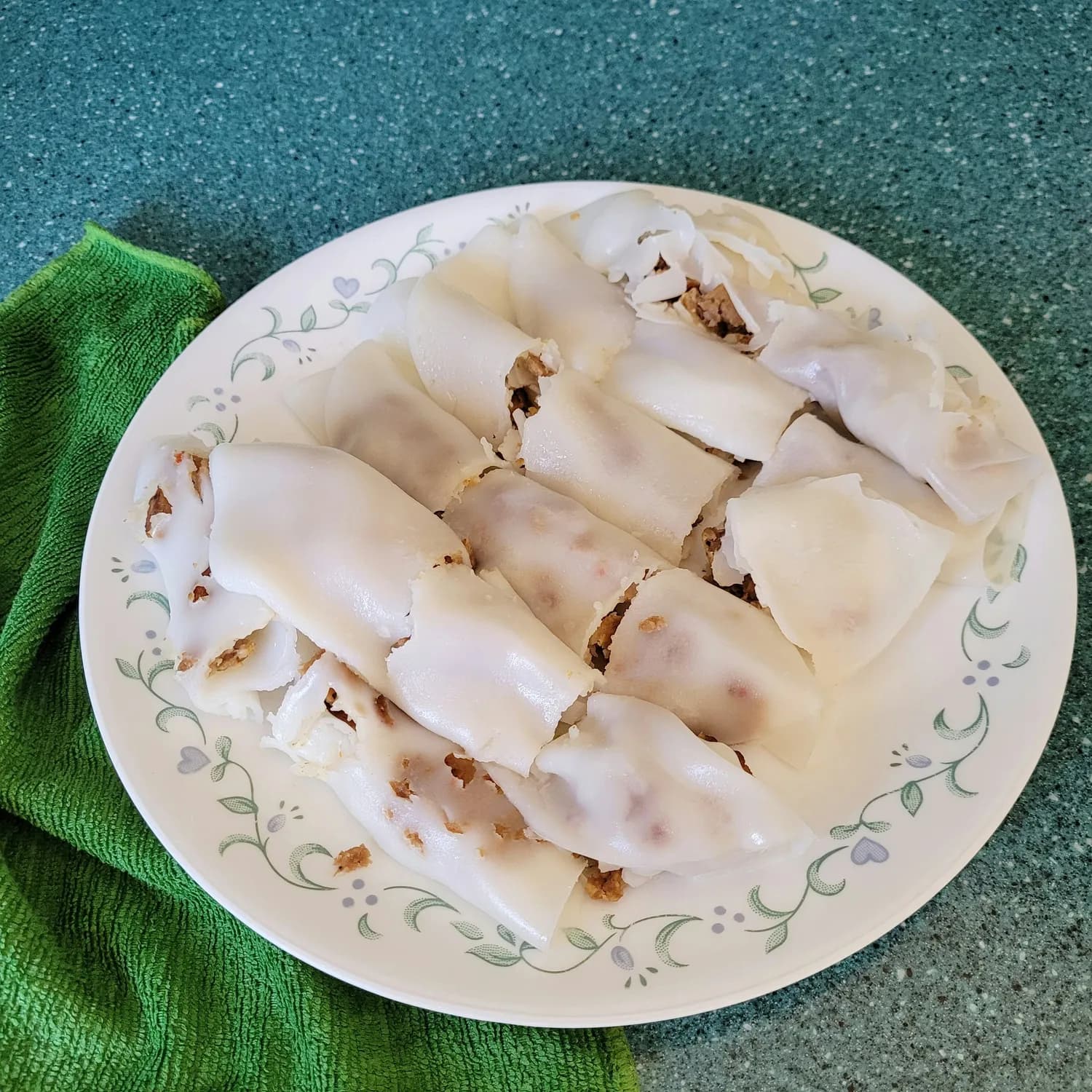 花生猪皮冻：冬日美食新宠