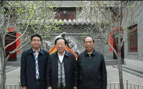 胡富国：山西人民的好书记，带领整个山西致富，妻子烧了10年锅炉