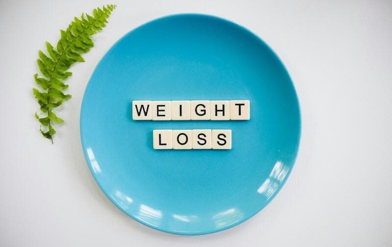 贾玲同款16+8饮食法：科学减肥还是健康隐患？