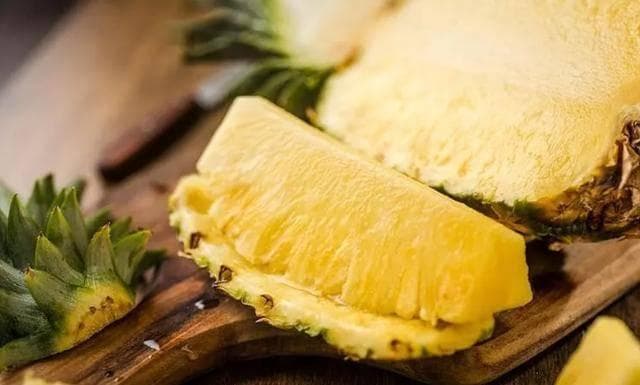 菠萝：天然“降压果”，高钾低钠，消积开胃
