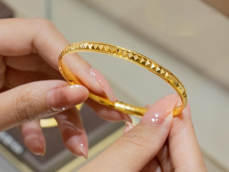 黄金变形了有什么方法恢复原状？黄金变形是质量问题吗？