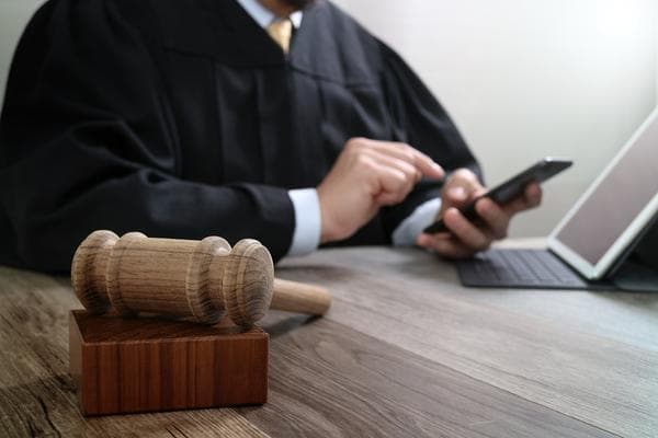 民事诉讼法中的变更保全：原则、条件和程序
