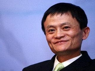 如何在投资中实现盈利并控制风险？这种盈利方式如何持续稳定？