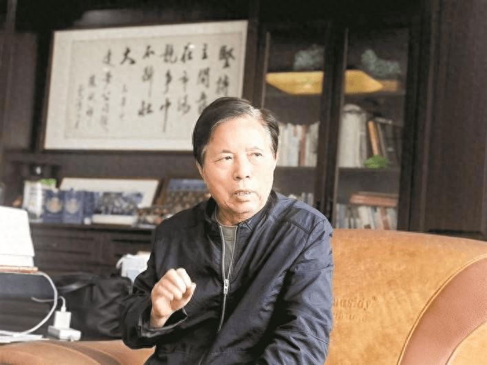 华科大教授56岁创业，80岁带领公司成功上市