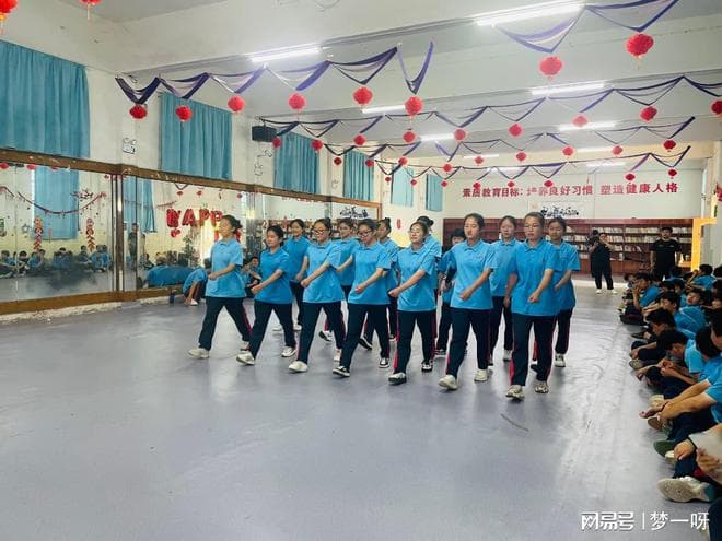 如何帮助孩子合理使用手机，提升学习成绩？