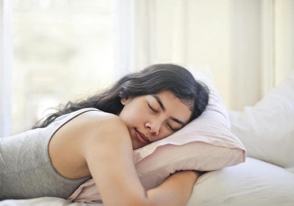大脑老化导致睡眠质量下降！脑科学家推荐8种改善睡眠方法