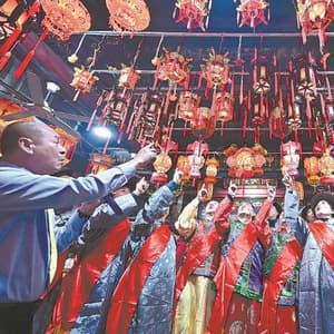 闽台东石灯俗：宫灯细述两岸情