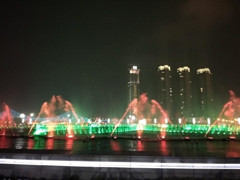 公寓产权和房产证问题解析，产权年限是多少？