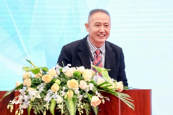 又一位顶尖华人科学家回国！"深感荣幸与责任重大"