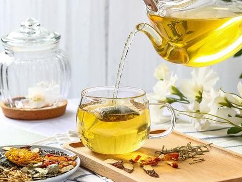 降低血脂、补血益气、促进睡眠……中医推荐喝好一杯水！