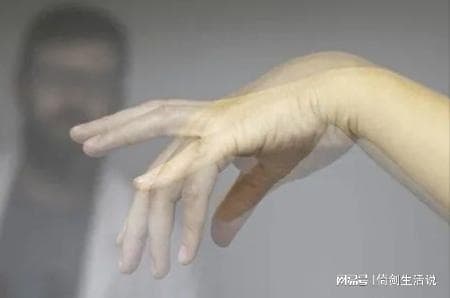 特发性震颤是怎么引起的