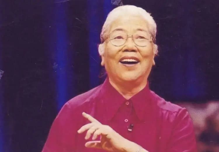 常香玉去世前收回小香玉艺名：一场关于传统与创新的较量