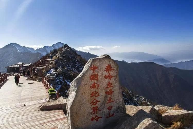 秦岭有多重要？中国那么多山，为啥只有秦岭敢称作是“中华龙脉”