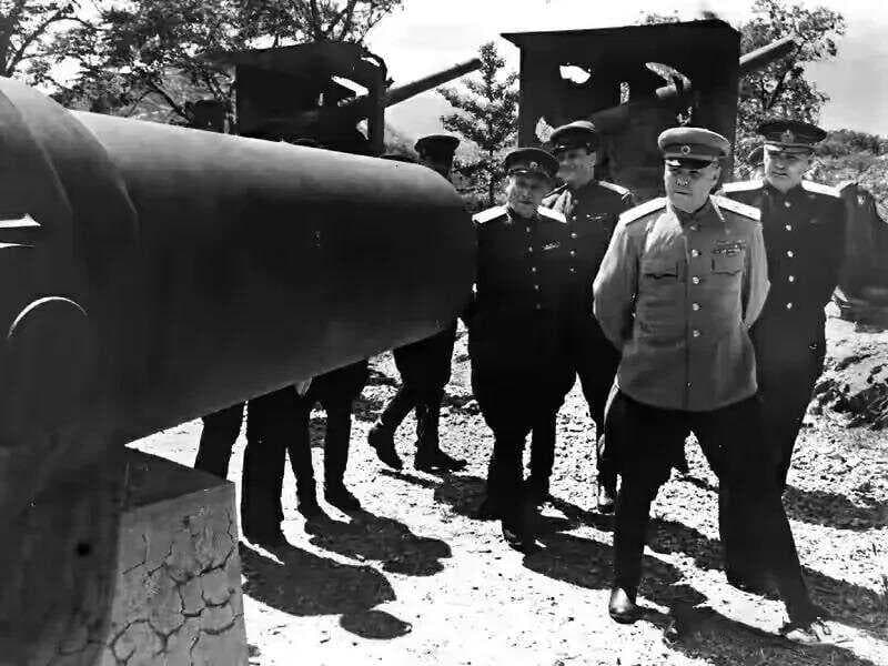 30万苏军撤离旅大基地，留下了多少武器装备？出动一整个兵团接收