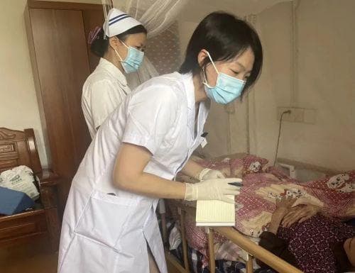 “老有所依”难在哪？基层老年人健康管理调查