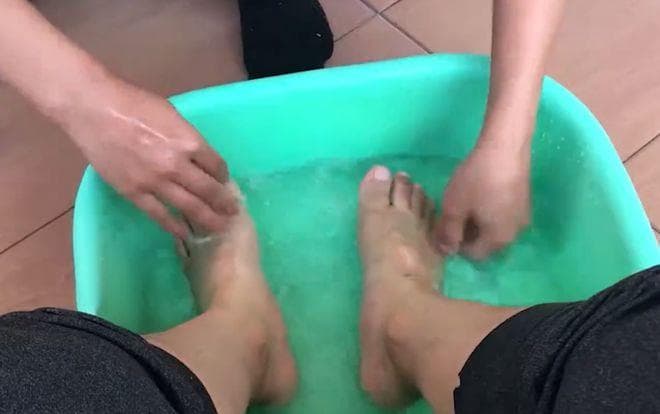养生不必大费周章!坚持泡脚三个月，4个好处或“不请自来”