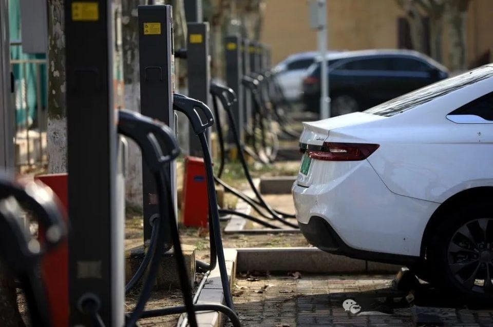 新能源网约车，怎么就那么容易让人晕车