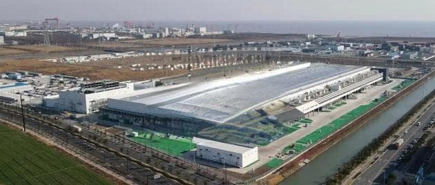 城市24小时 | 又一超级工厂，上海能否再冲顶