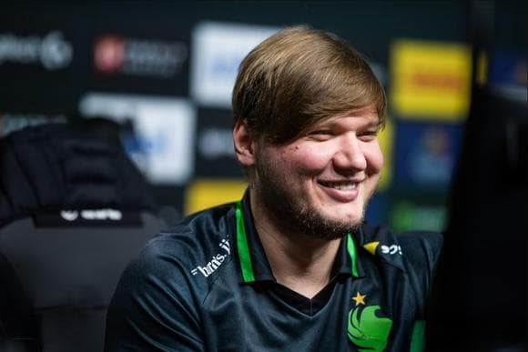 【s1mple/采访】在采访里表示：个人目标是在上海Major打进淘汰赛