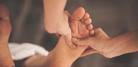 研究证实：按摩这两个穴位，10分钟改善睡眠