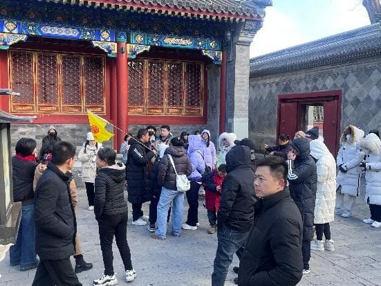首个“非遗春节”推高主题游人气，南北游客双向奔赴交换“冬天”