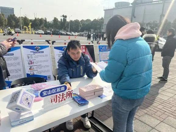 增强居民法治意识，法治宣传“不打烊”