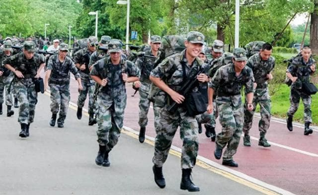 军人跑步5公里，多长时间是及格？你能达标吗？