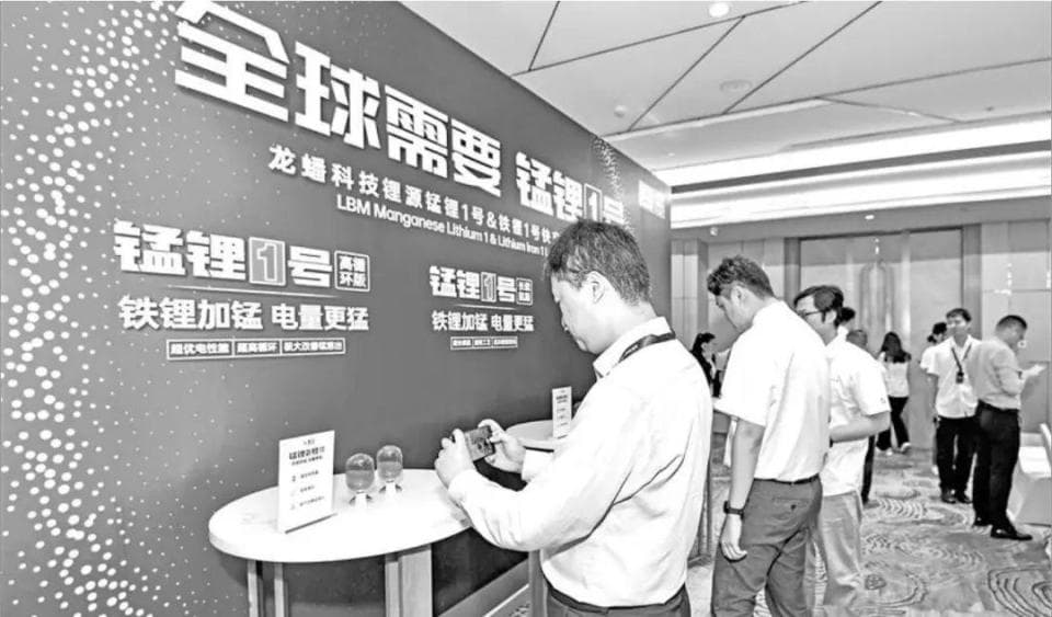 磷酸铁锂涨价！高压密产品成必争之地