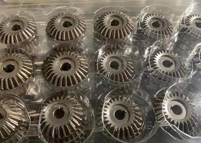 行星齿轮减速箱的齿轮箱体材料如何选择？