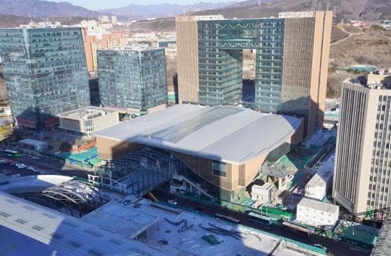 将实现地铁1号、6号、S1三线换乘，苹果园交通枢纽年内完工