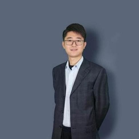 实操示例：通过AI不断优化论文大纲逻辑结构