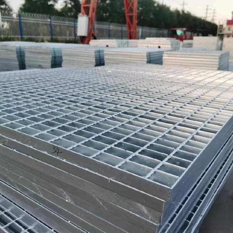 地下车库沟盖板怎么选？三种常见材料的优缺点分析