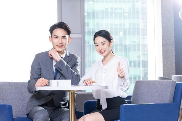 提升律师群众基础与社会形象：路径与策略