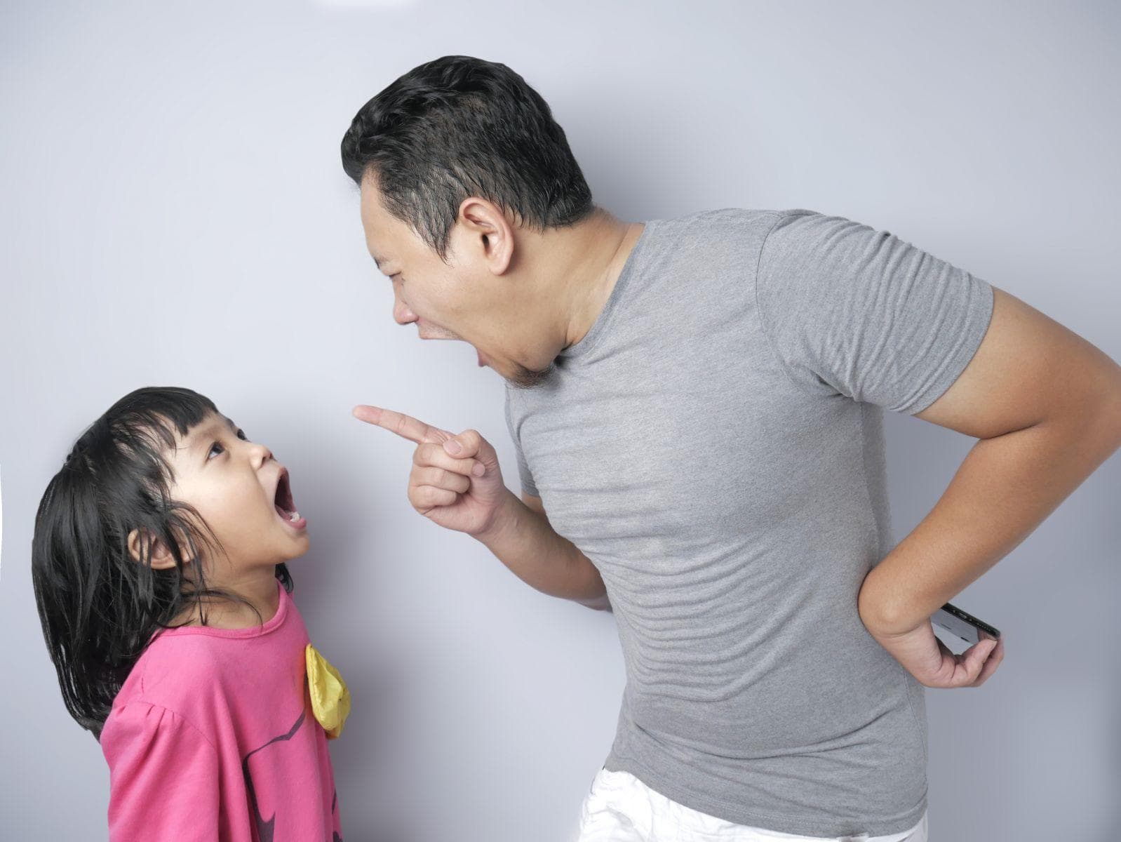 家长必学：6招修复亲子关系，重建信任与理解