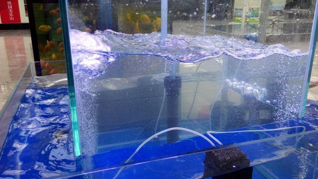 负压鱼缸的受力分析涉及到了大气压鱼缸的受力分析进行详细解读：负压鱼缸的原理