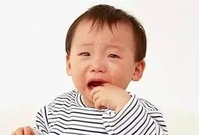 眼睛哭肿了，小妙招快速消肿