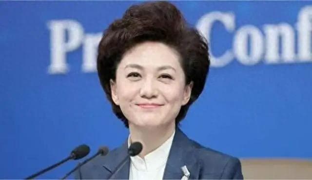 海霞退休后的新篇章：从台前到幕后