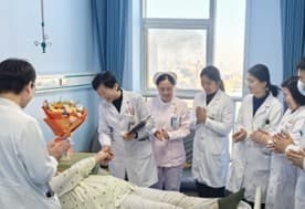 胎膜早破100天后，医护团队成功助孕产妇诞下健康宝宝