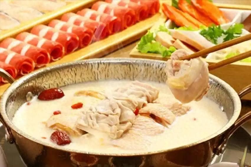 羊肉虽好也需谨慎：老年人冬季食用全攻略