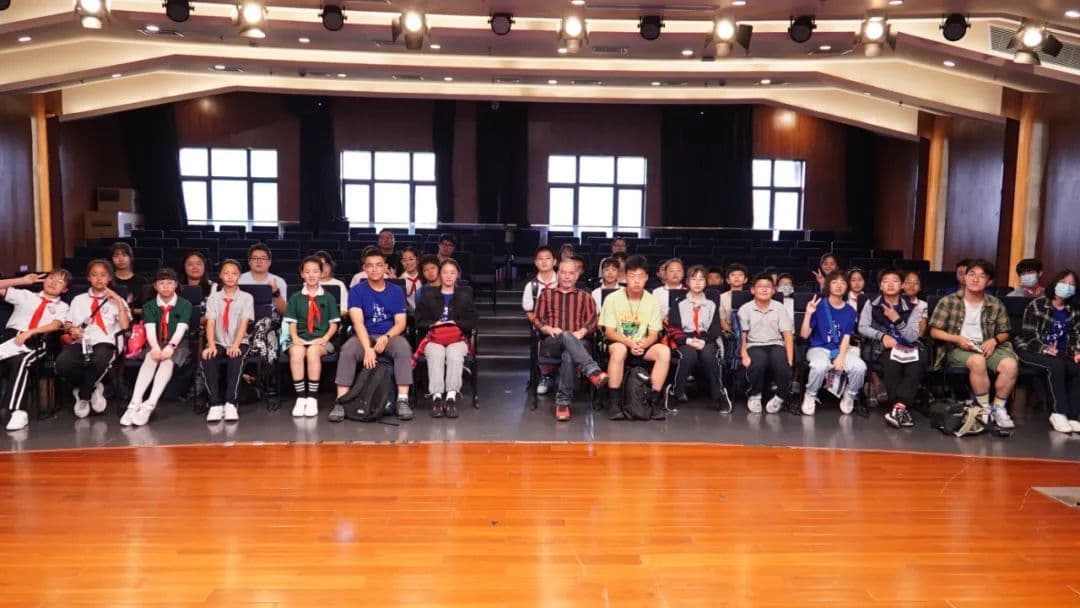 一部电影是如何诞生的？上海市中学生微电影创制展评活动正式启动