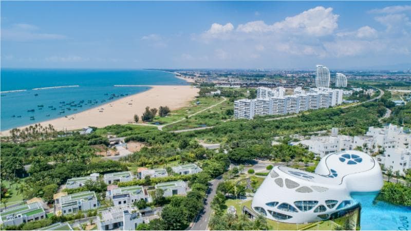 登山看海、探秘盐场、体验跳伞、感受黎韵……春节假期来乐东这样玩