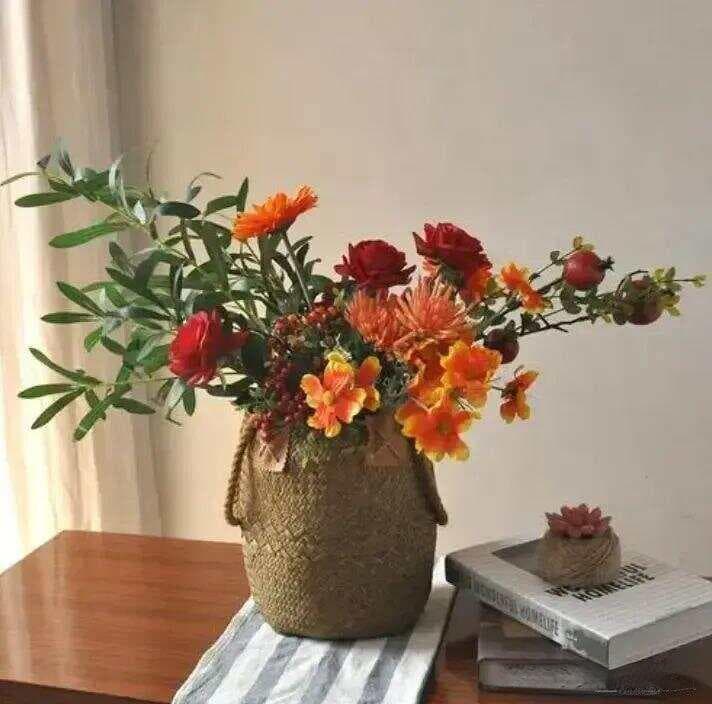 客厅风水：放置假花合适吗？挂牡丹画可以吗？
